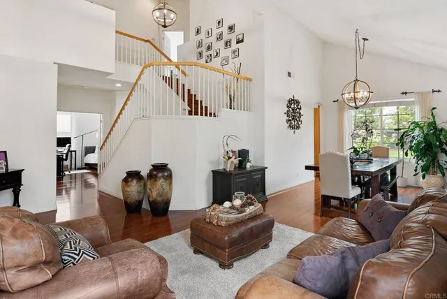 $1,099,999 | 241 Muirfield Way, San Marcos, CA 92069