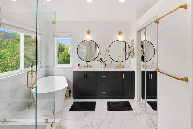 $1,099,999 | 241 Muirfield Way, San Marcos, CA 92069