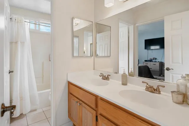 $1,099,999 | 241 Muirfield Way, San Marcos, CA 92069