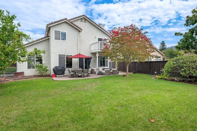 $1,099,999 | 241 Muirfield Way, San Marcos, CA 92069