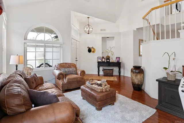 $1,099,999 | 241 Muirfield Way, San Marcos, CA 92069