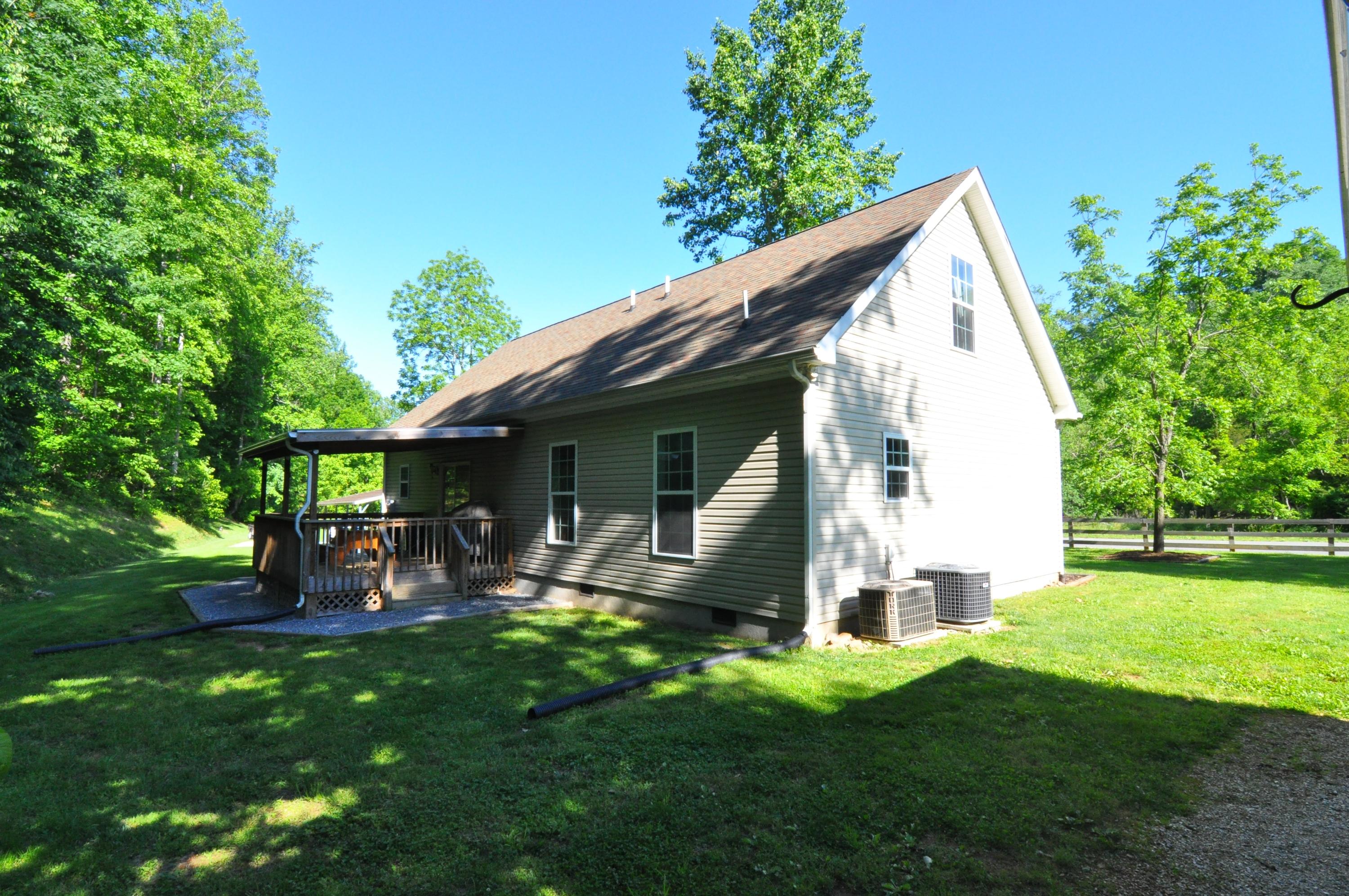 684 Mountain Valley Road Buchanan, VA 24066 - Photo 24 of 37 Back of Home