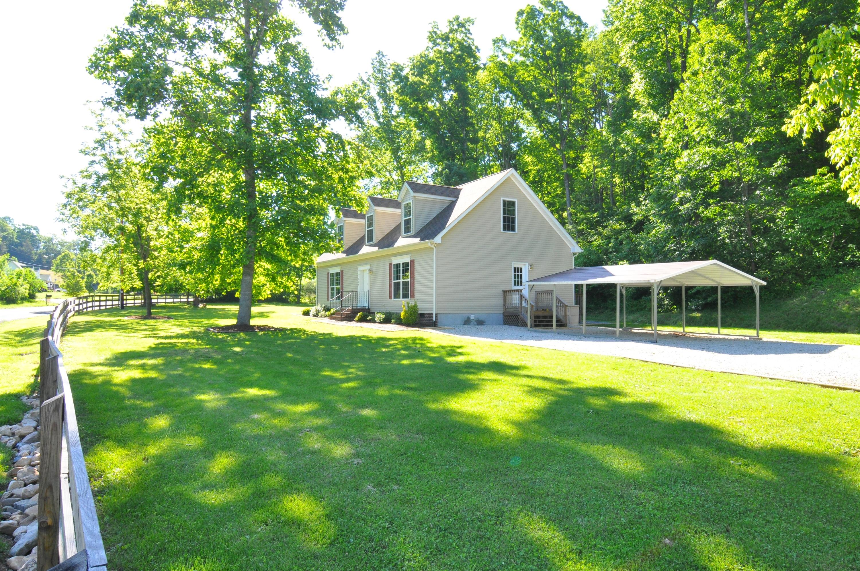 684 Mountain Valley Road Buchanan, VA 24066 - Photo 30 of 37 Front