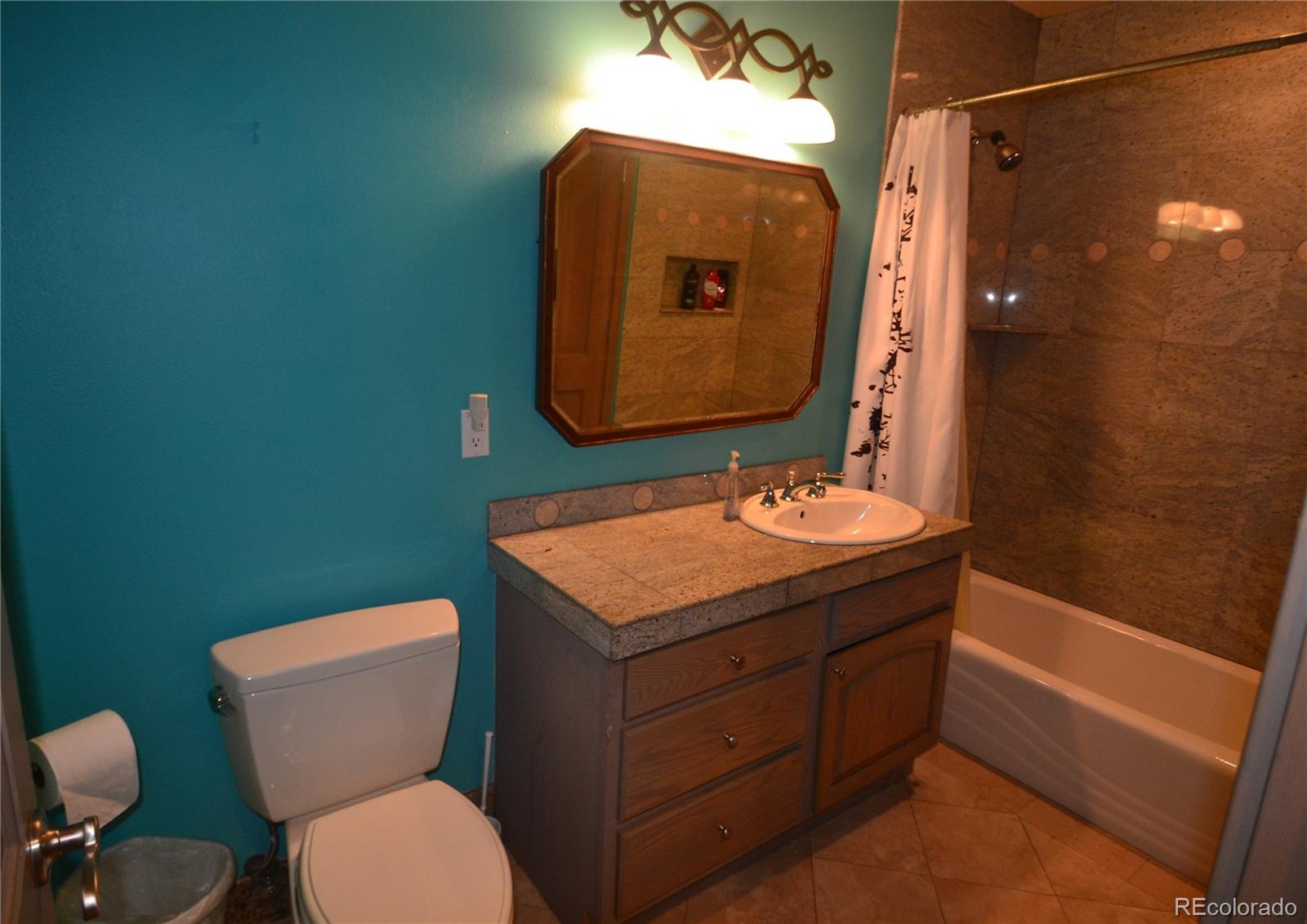 8840 South Hillview Road Morrison, CO 80465 - Photo 13 of 35 Gallery Image 13