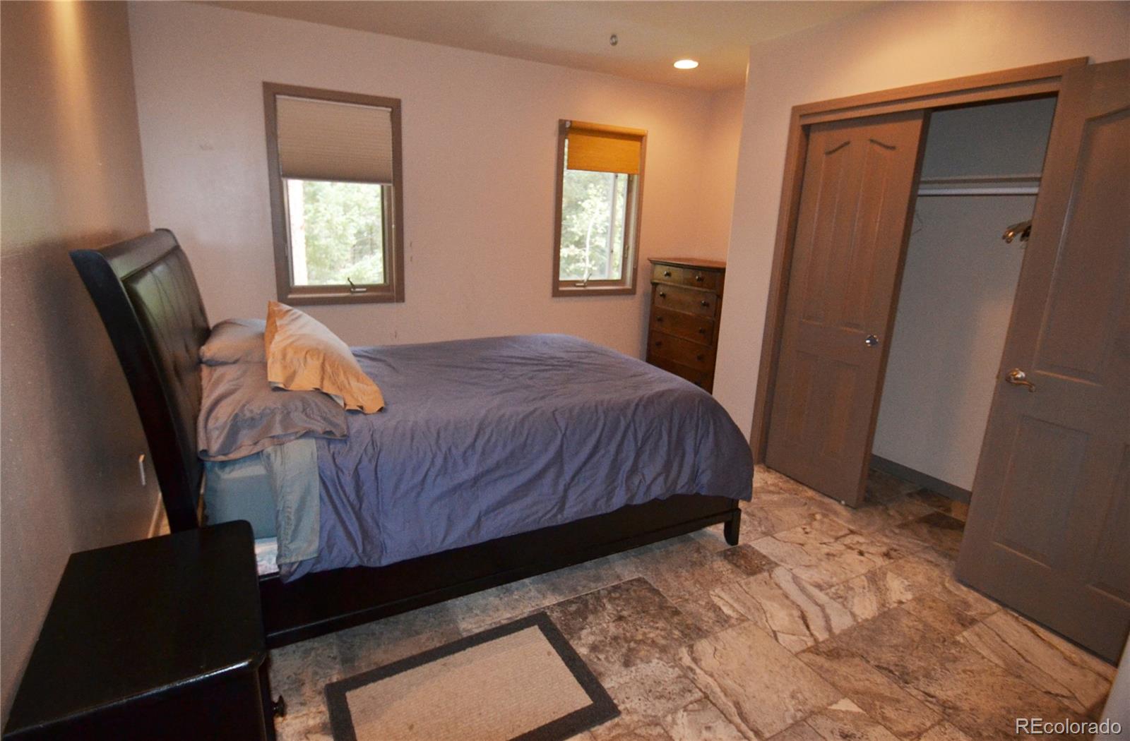 8840 South Hillview Road Morrison, CO 80465 - Photo 14 of 35 Gallery Image 14