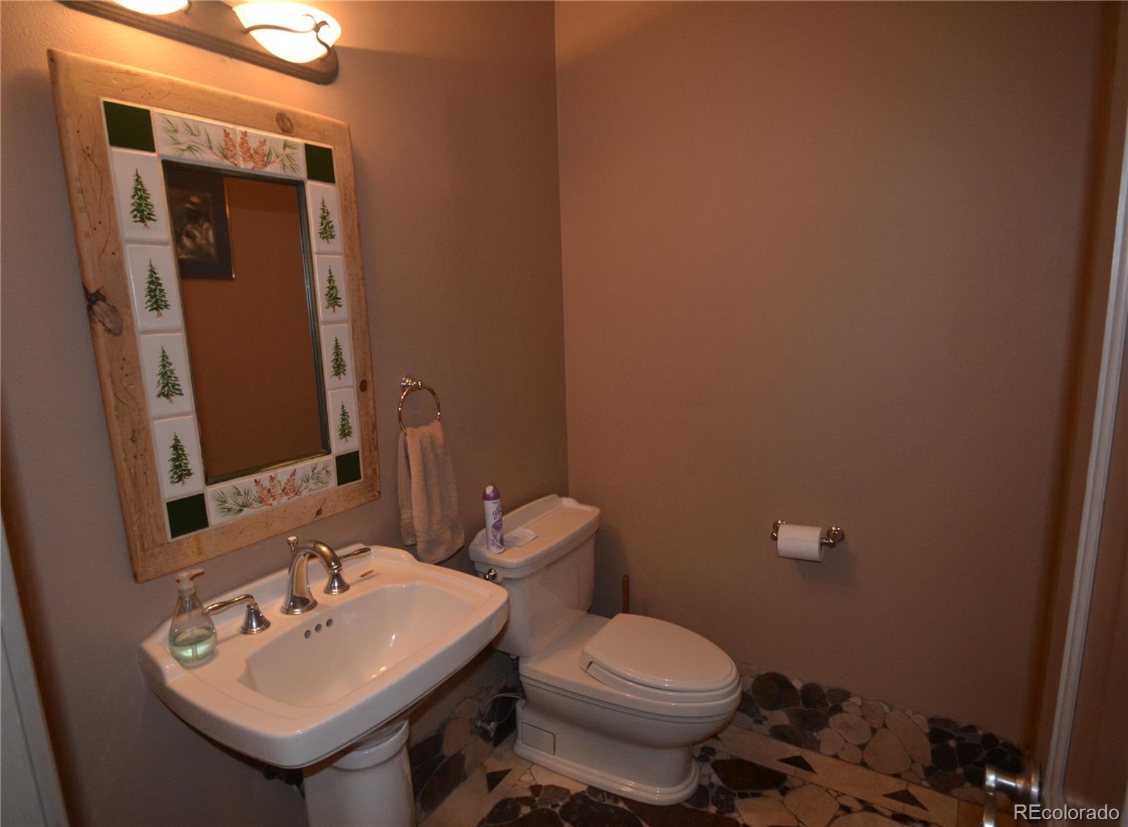 8840 South Hillview Road Morrison, CO 80465 - Photo 10 of 35 Gallery Image 10