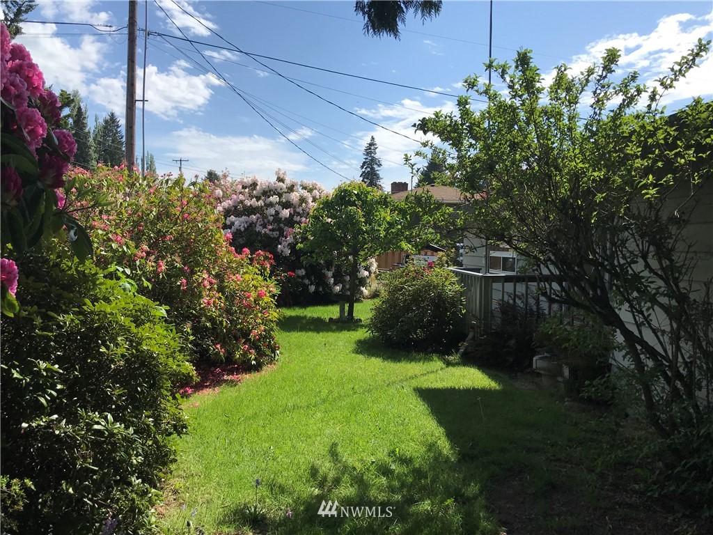 3807 Petersville Road Northeast Bremerton, WA 98310 - Photo 2 of 3 Gallery Image 2