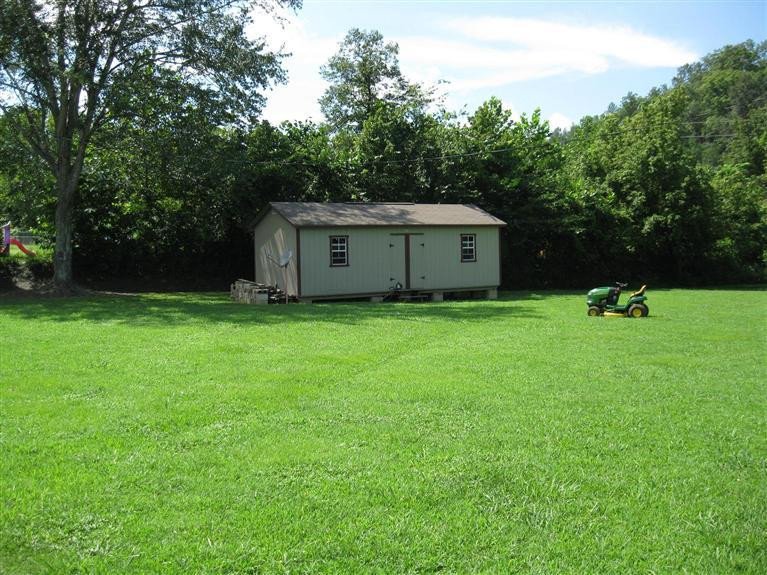 555 Paces Creek Road Manchester, KY 40962 - Photo 11 of 13 Photo 11