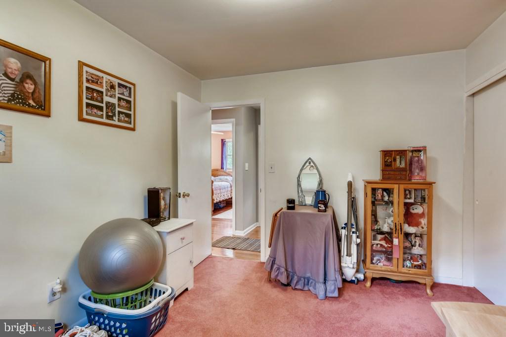 8446 Bussenius Road Pasadena, MD 21122 - Photo 20 of 33 Gallery Image 20
