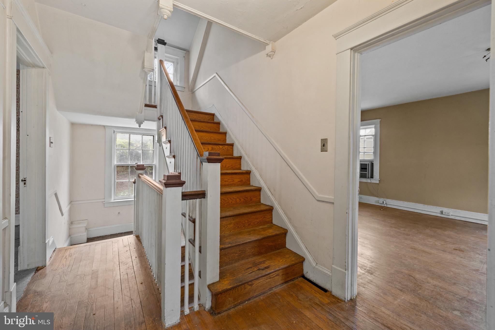 5207 Putney Way Baltimore, MD 21212 - Photo 24 of 65 Stairs to Third Floor