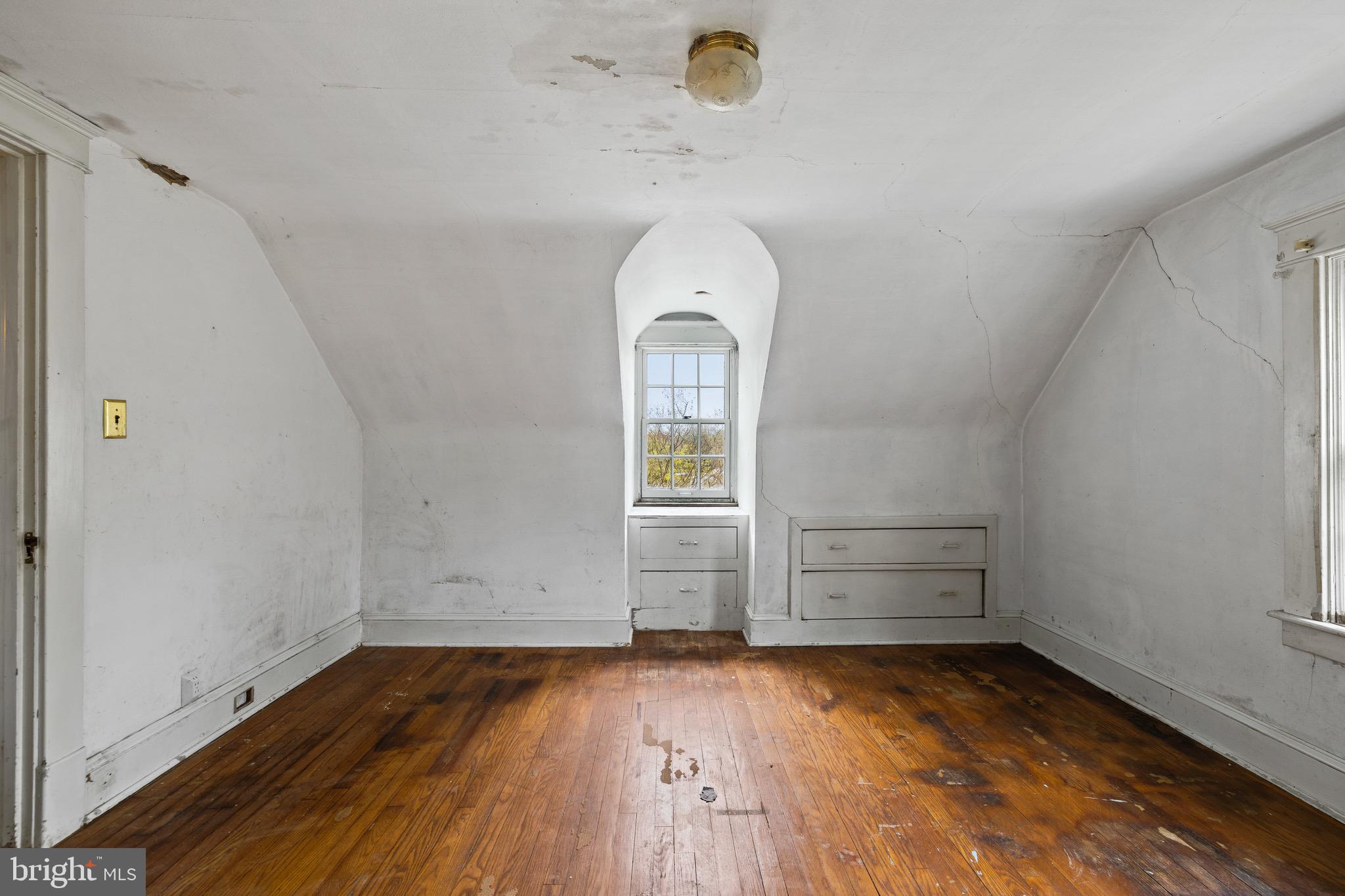 5207 Putney Way Baltimore, MD 21212 - Photo 45 of 65 Bed 4