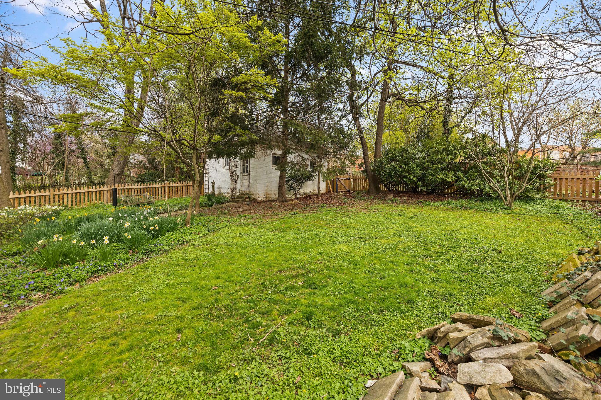 5207 Putney Way Baltimore, MD 21212 - Photo 58 of 65 Backyard