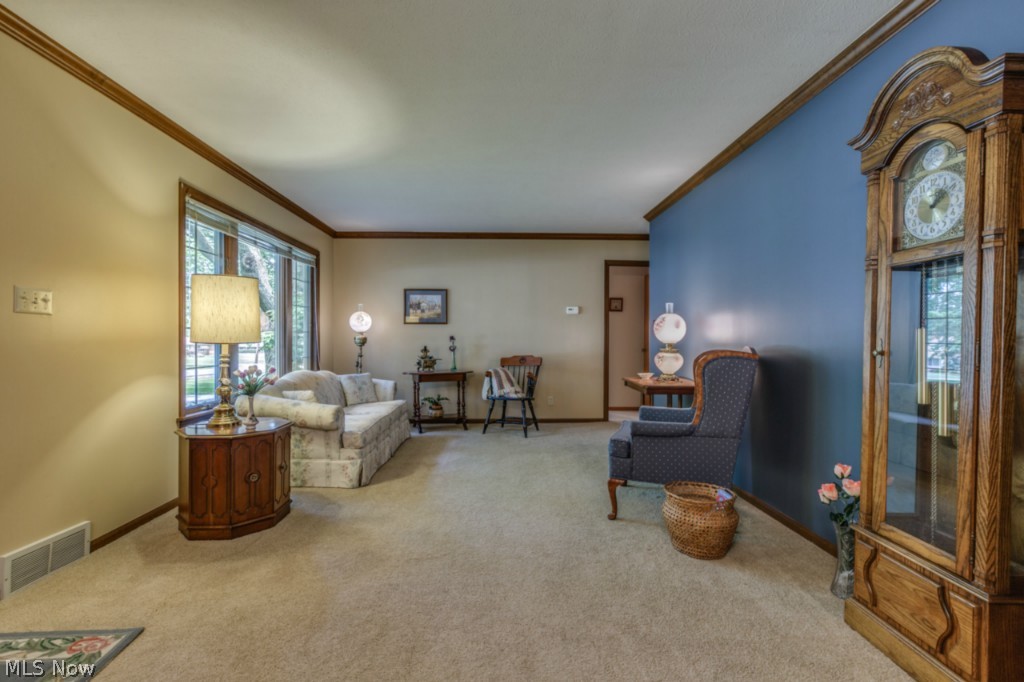 1043 Ford Road Cleveland, OH 44143 - Photo 2 of 25