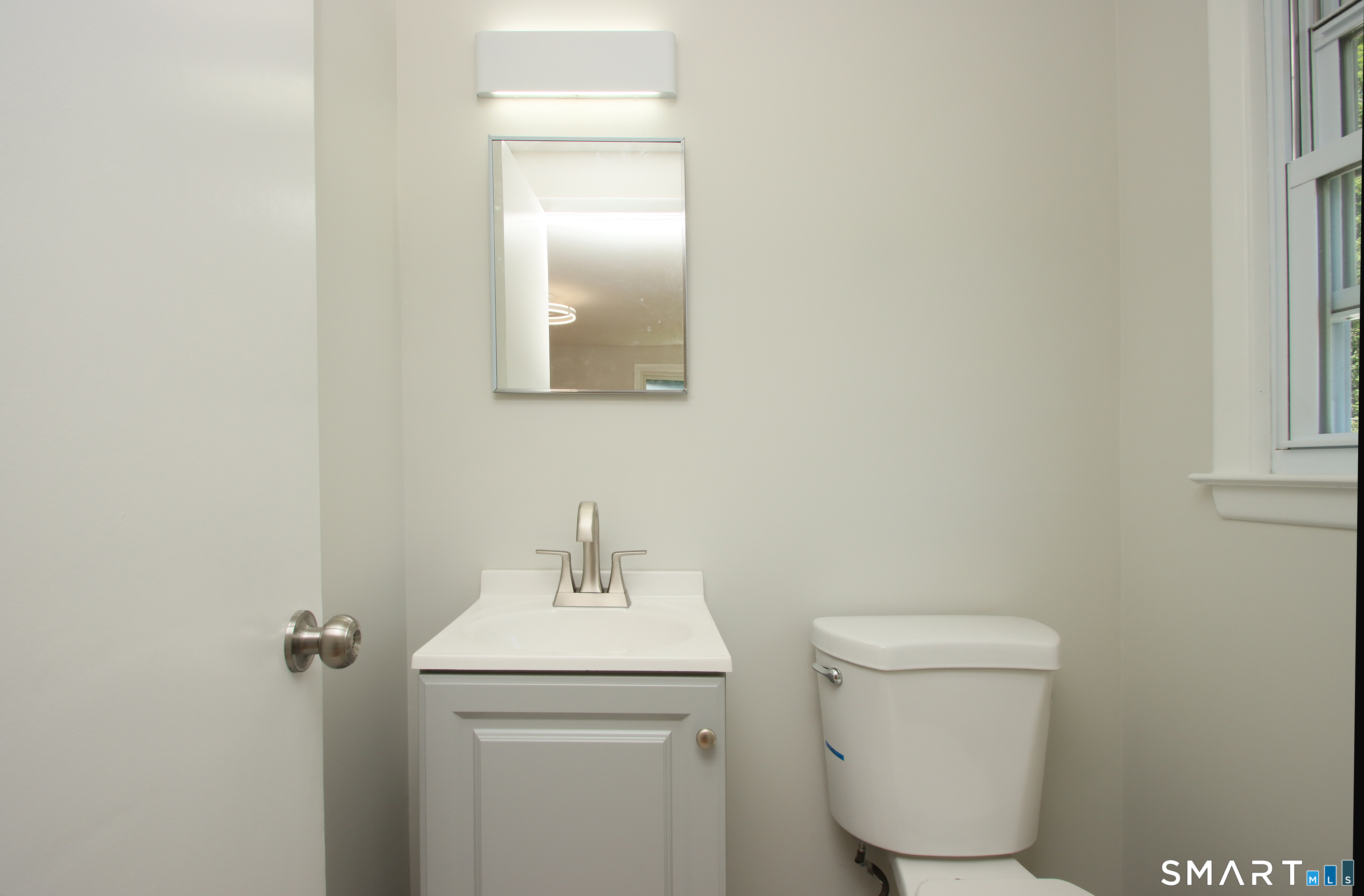 154 Hesse Road Hamden, CT 06517 - Photo 15 of 35