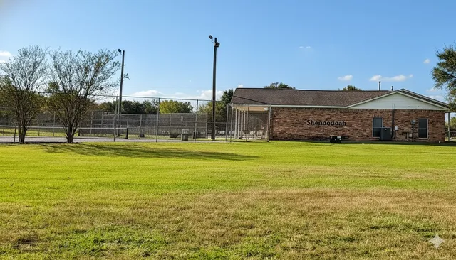 $2,500 | 1502 Bluefield Court, College Station, TX 77845