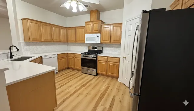 $2,500 | 1502 Bluefield Court, College Station, TX 77845