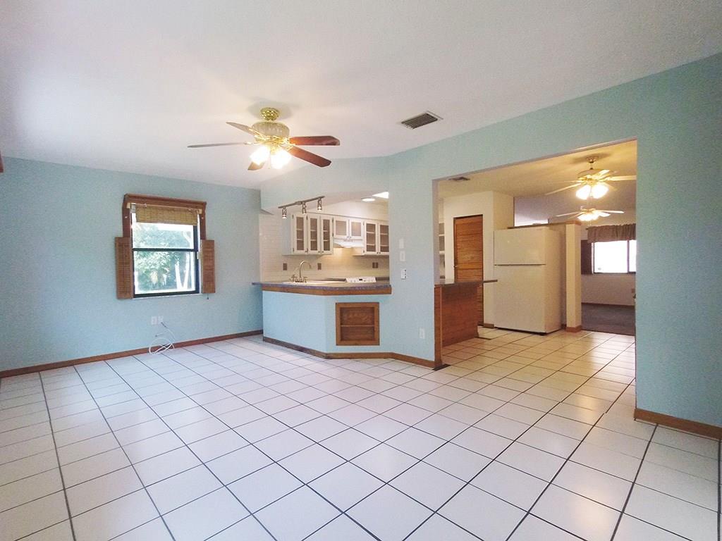 8205 Kenwood Road Fort Pierce, FL 34951 - Photo 3 of 22 Gallery Image 3
