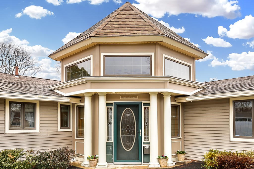 29 Colgate Road Beverly, MA 01915 - Photo 1 of 23 Gallery Image 1