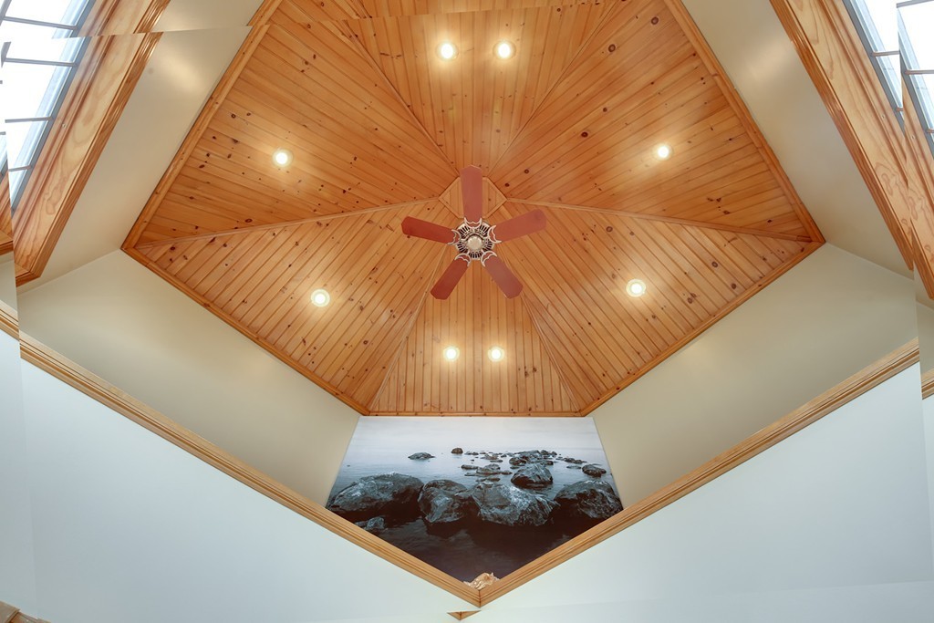 29 Colgate Road Beverly, MA 01915 - Photo 12 of 23 Gallery Image 12