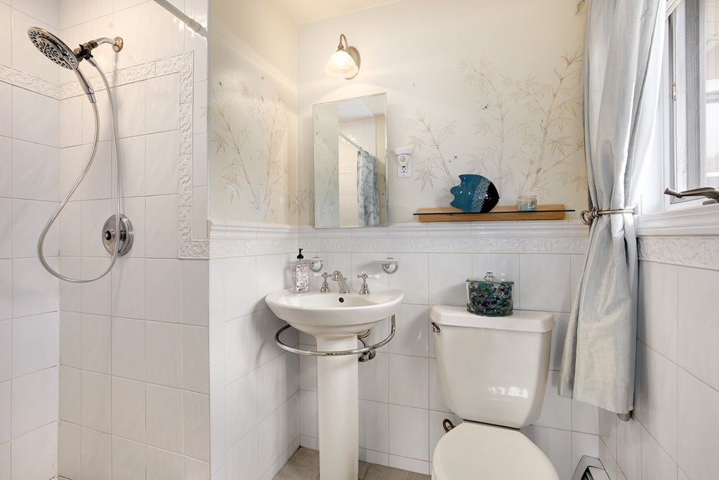 29 Colgate Road Beverly, MA 01915 - Photo 19 of 23 Gallery Image 19