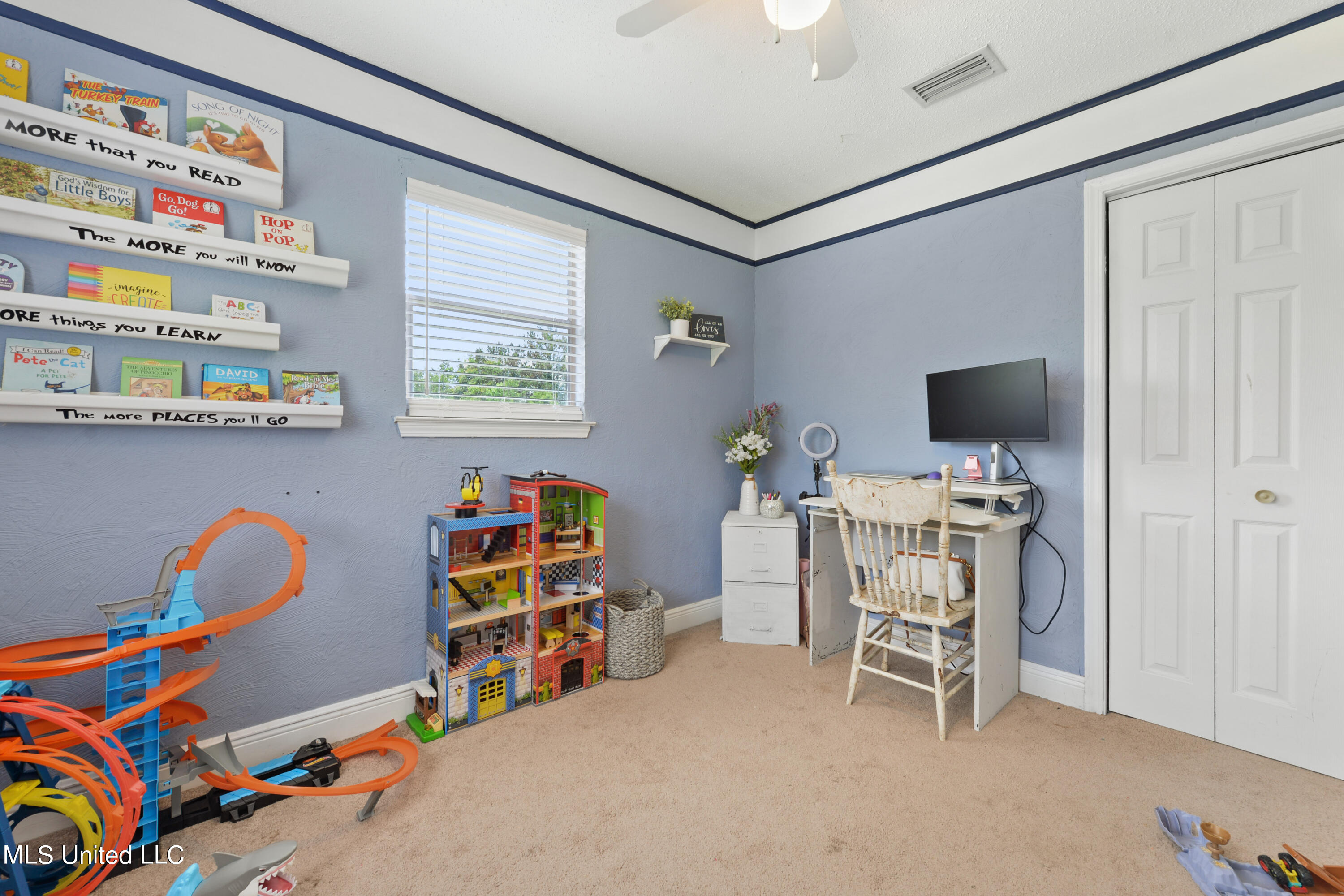 2886 Jackson Landing Road Picayune, MS 39466 - Photo 18 of 29 Guest Bedroom II