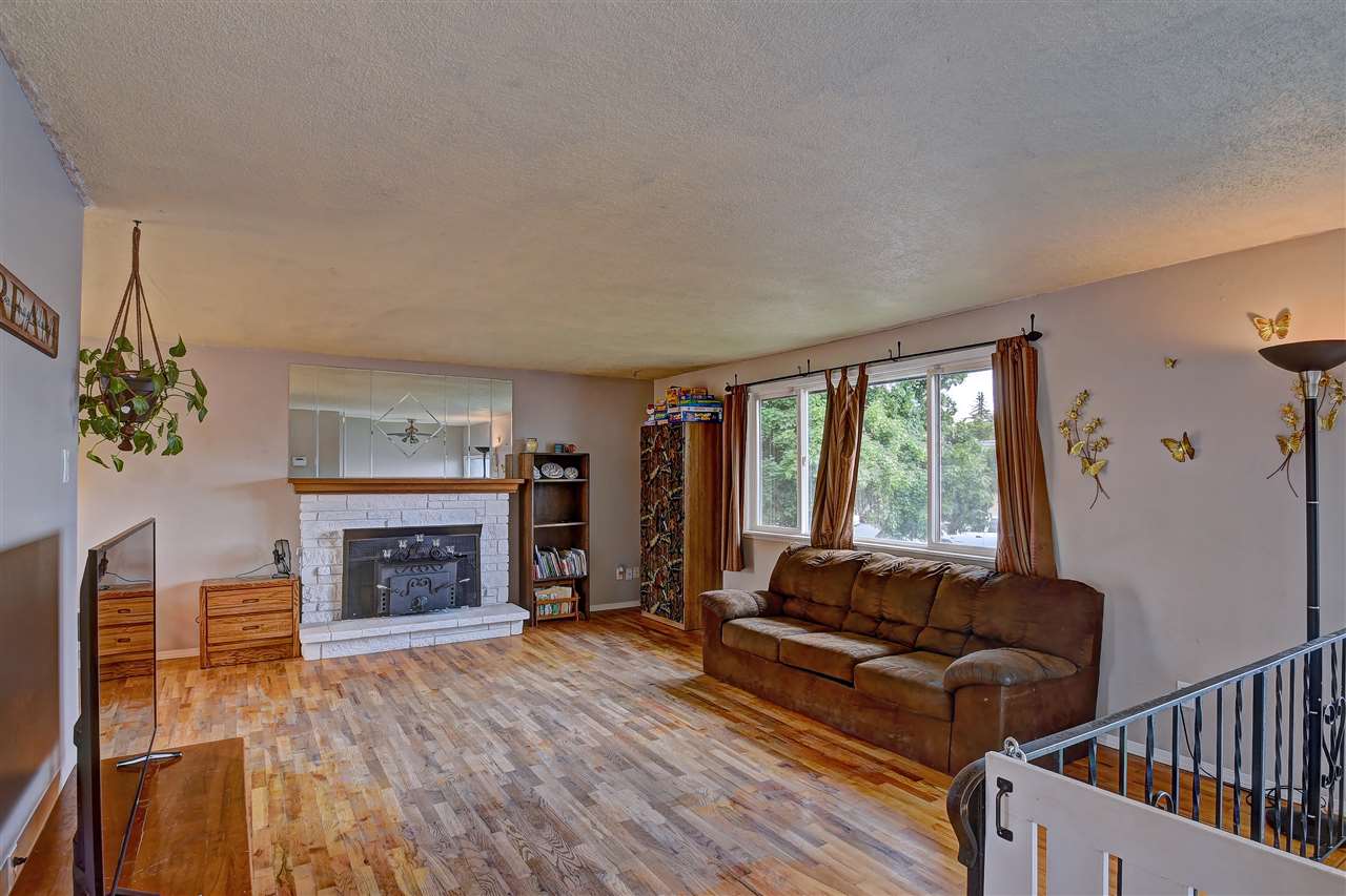 728 Chestnut Street Cheney, WA 99004 - Photo 2 of 20 Gallery Image 2