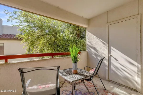 $299,900 | 750 East Northern Avenue, Unit 2022, Phoenix, AZ 85020