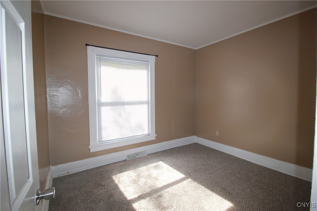 5 Liberty Street Auburn, NY 13021 - Photo 11 of 19