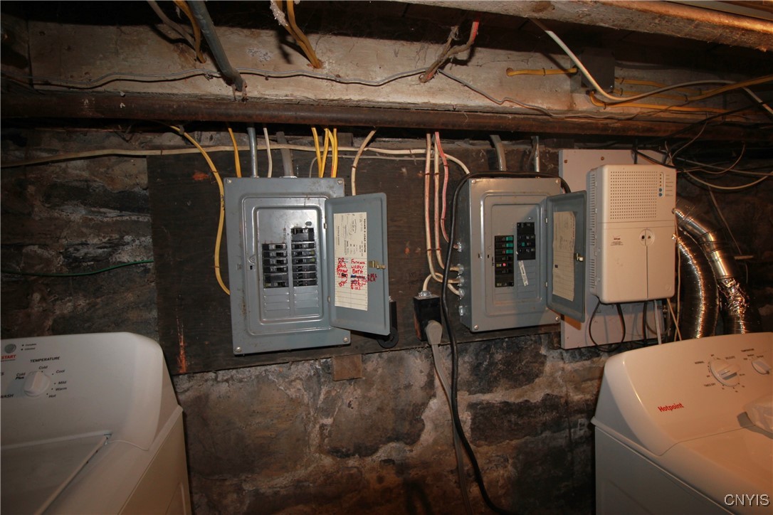 5 Liberty Street Auburn, NY 13021 - Photo 16 of 19