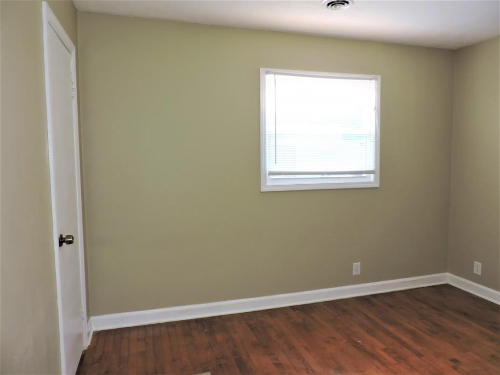 2012 Indian Ridge Road Johnson City, TN 37604 - Photo 15 of 20 Photo 15