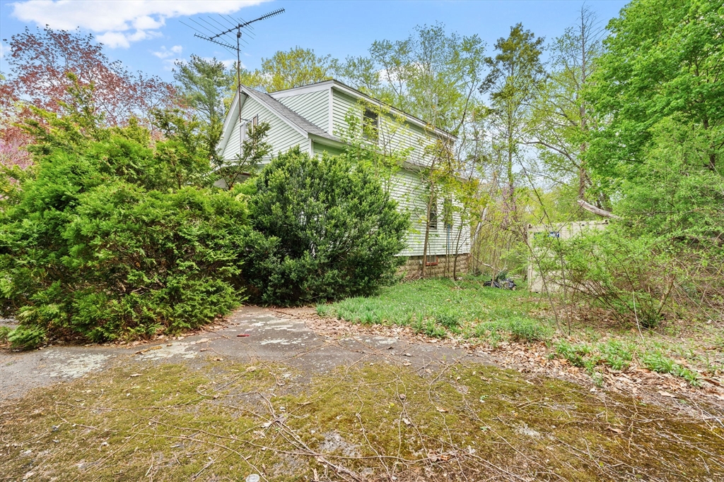 13 Riverbank Road Maynard, MA 01754 - Photo 25 of 32 Gallery Image 25