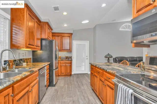 $645,000 | 4234 Sequoia Drive, Oakley, CA 94561