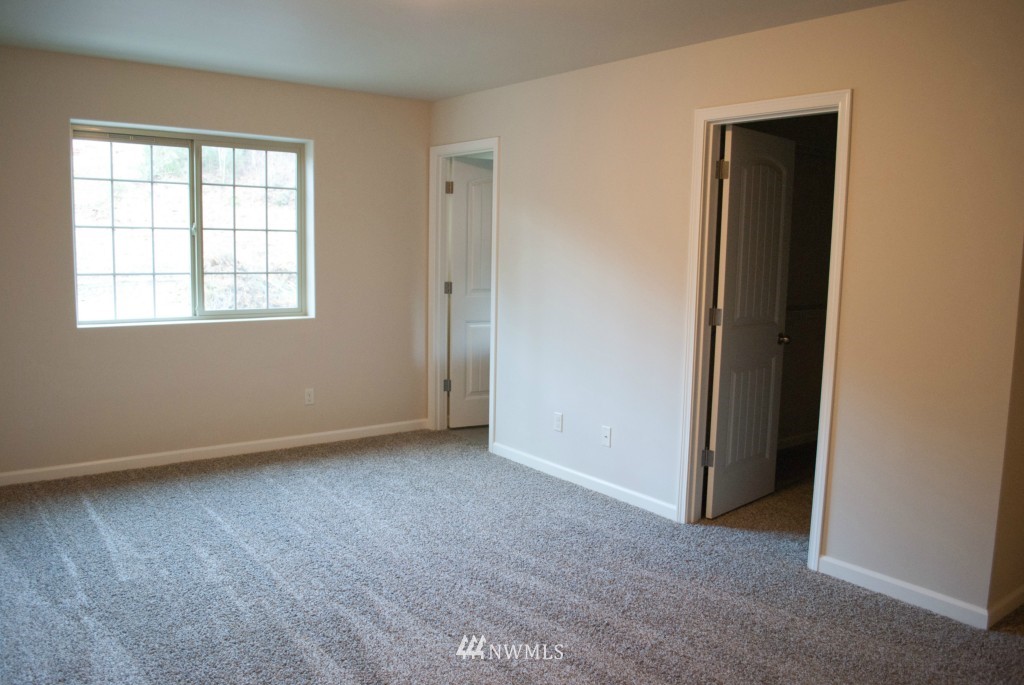 3102 Pine Road Northeast Bremerton, WA 98310 - Photo 10 of 10 Gallery Image 10