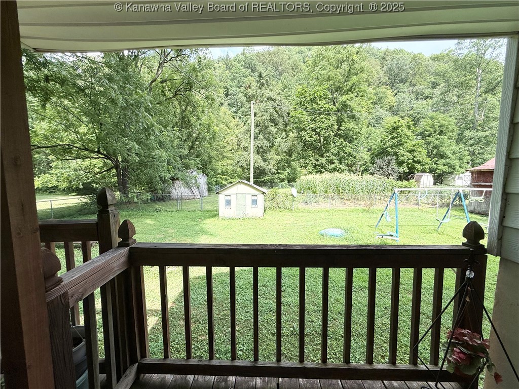 1561 Prenter Road Seth, WV 25181 - Photo 14 of 50 Gallery Image 14