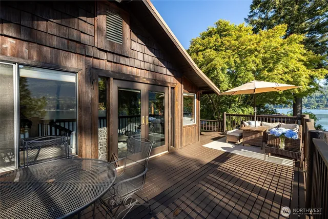 a view of outdoor space