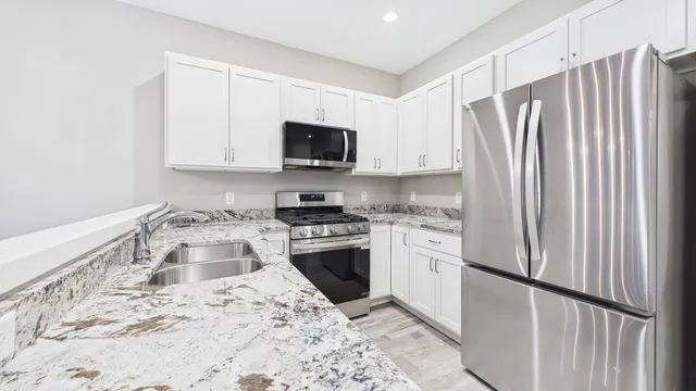 $349,900 | 7248 Atwater Springs Drive, Norton Shores, MI 49456