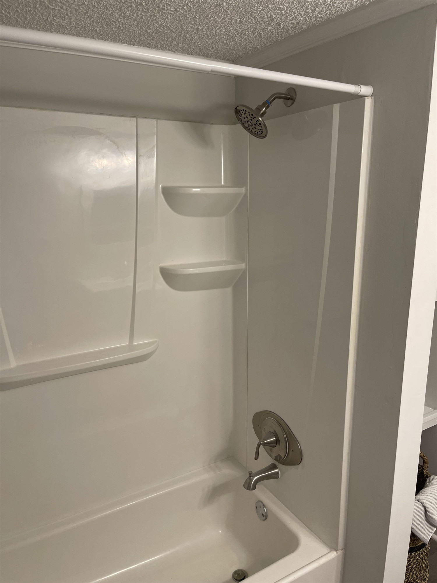 118 Antioch Church Road Dunn, NC 28334 - Photo 7 of 20 Bathroom Tub/Shower
