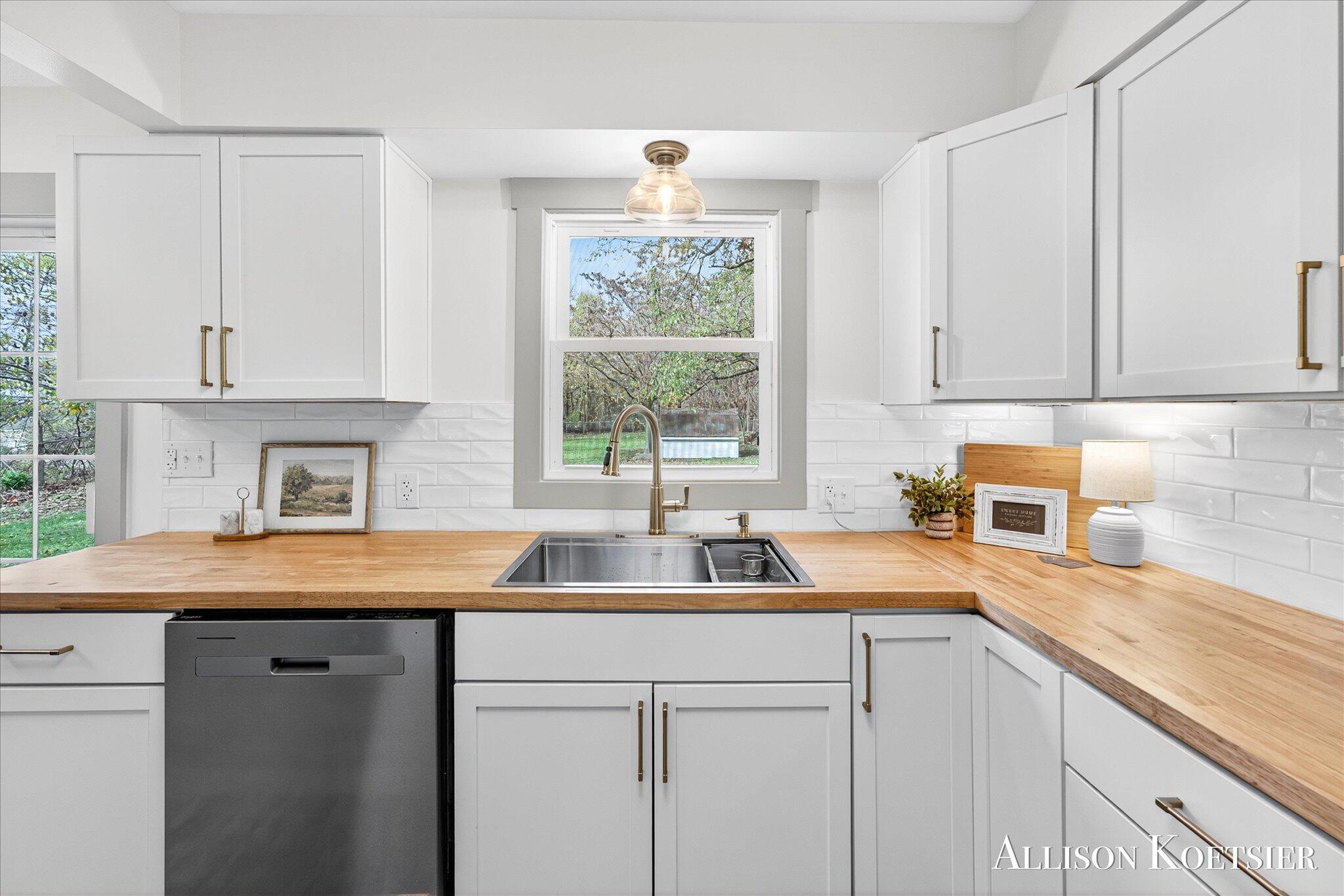 6905 Maple Avenue Jenison, MI 49428 - Photo 18 of 44 15-KYL00148