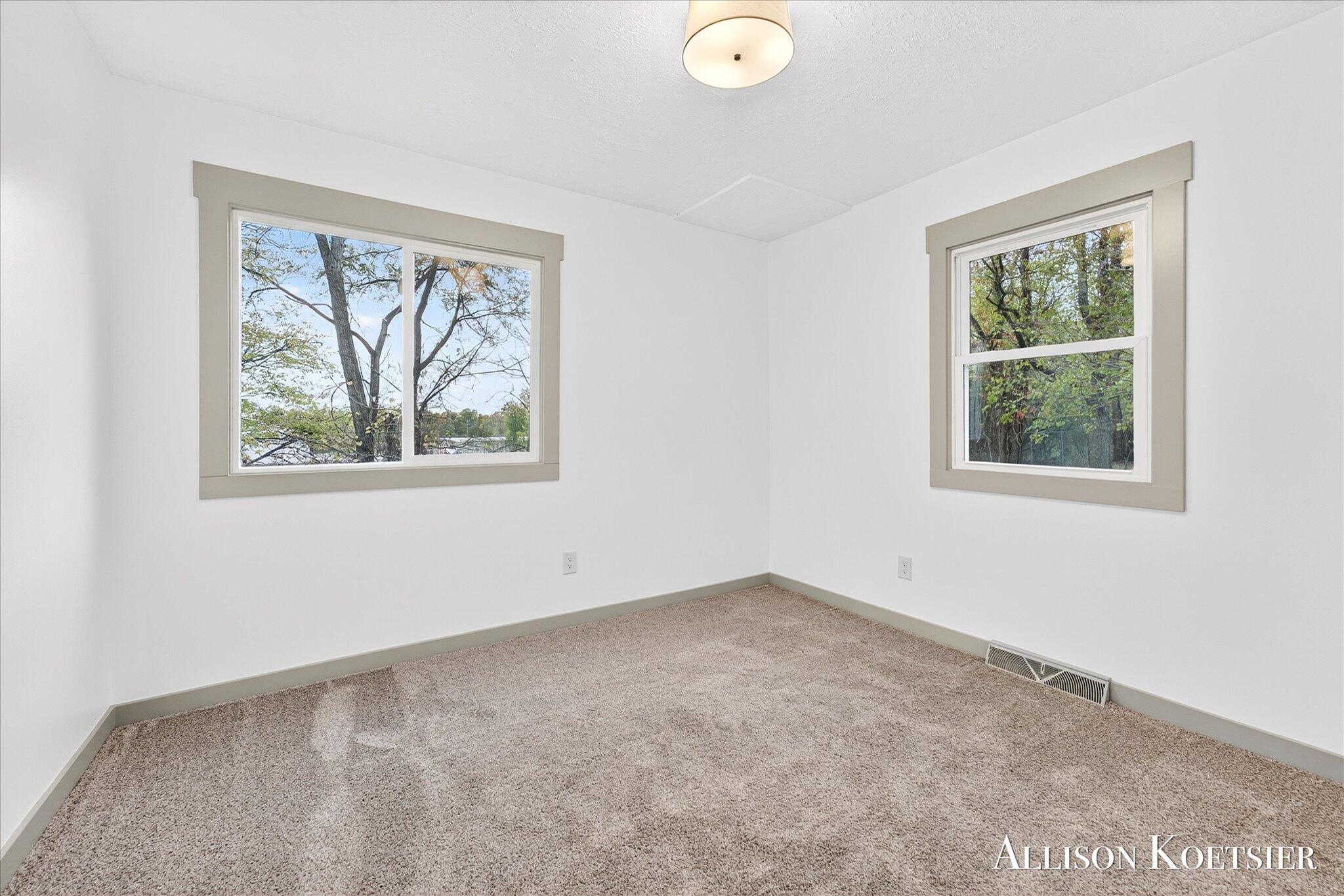 6905 Maple Avenue Jenison, MI 49428 - Photo 27 of 44 26-KYL00026