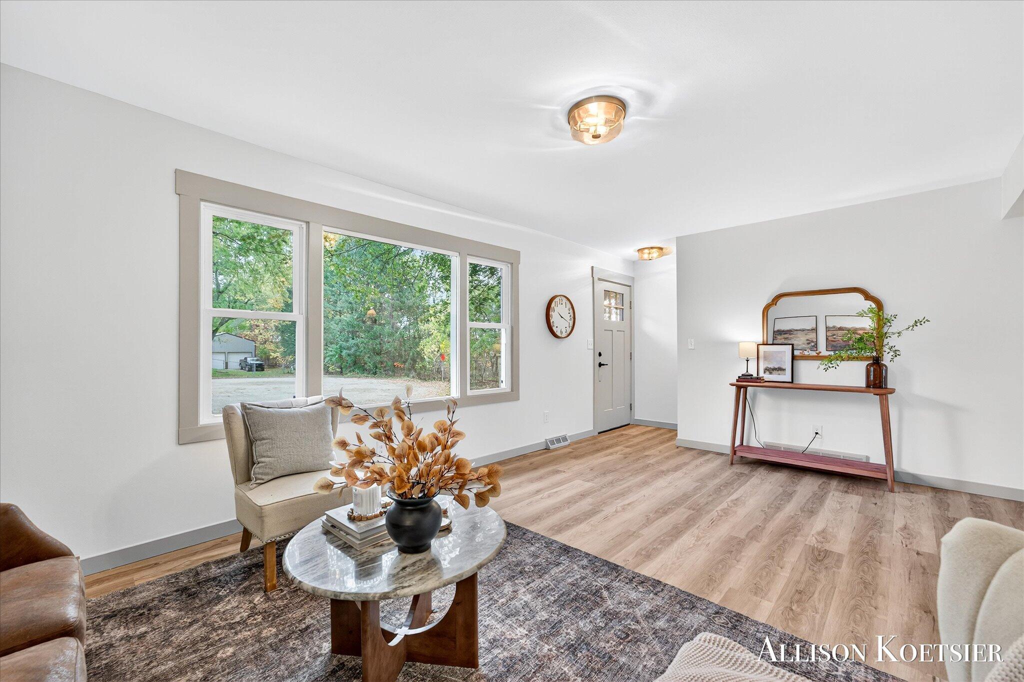 6905 Maple Avenue Jenison, MI 49428 - Photo 5 of 44 19-KYL00235