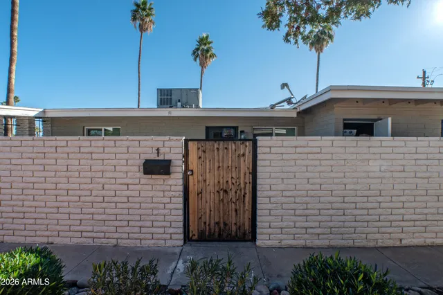 a house view with a garden