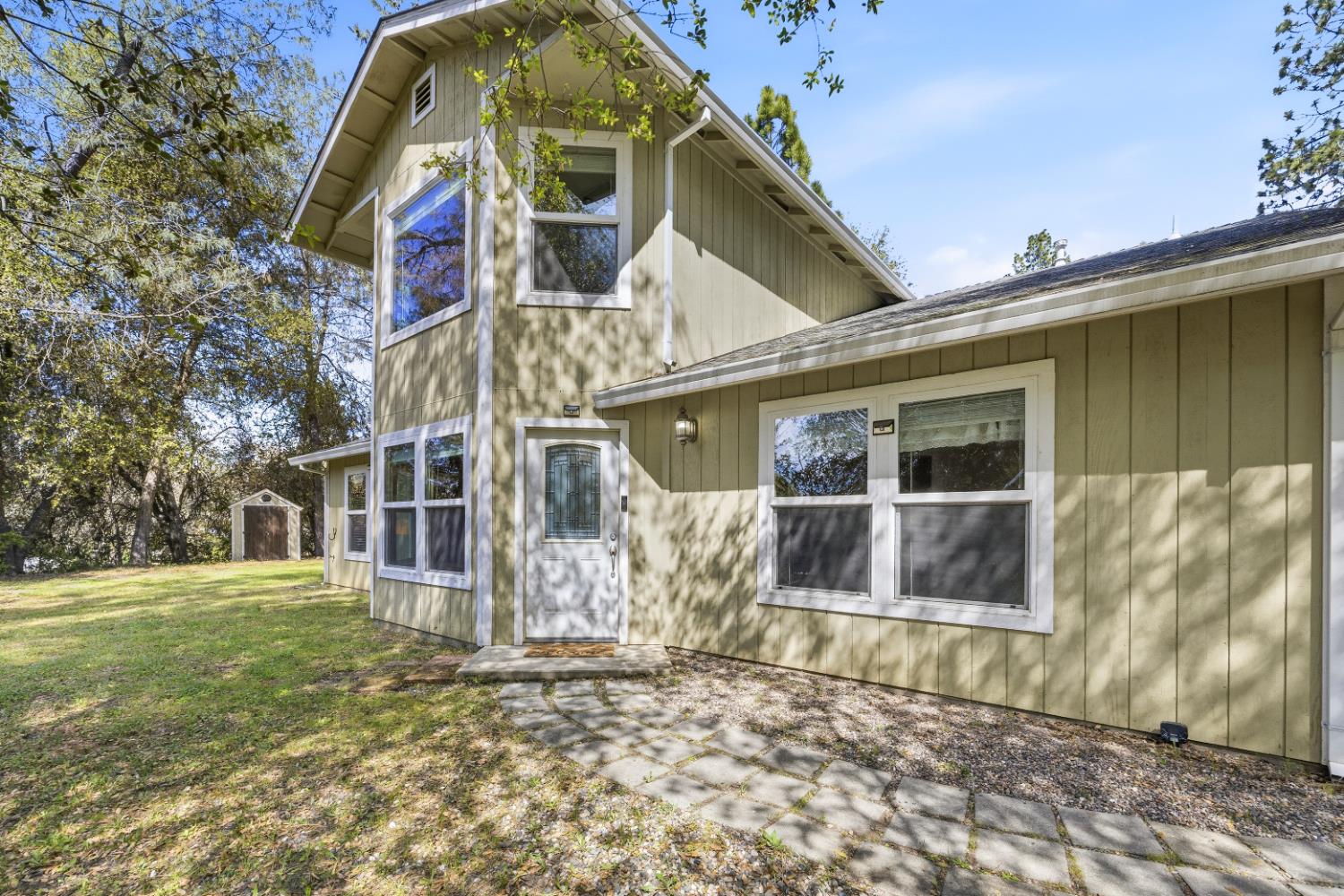 12936 Ridge View Drive Sutter Creek, CA 95685 - Photo 2 of 30