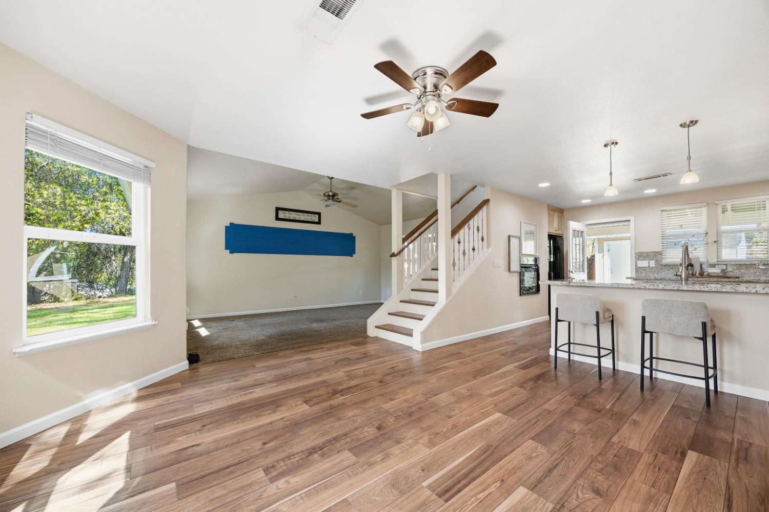 12936 Ridge View Drive Sutter Creek, CA 95685 - Photo 3 of 30