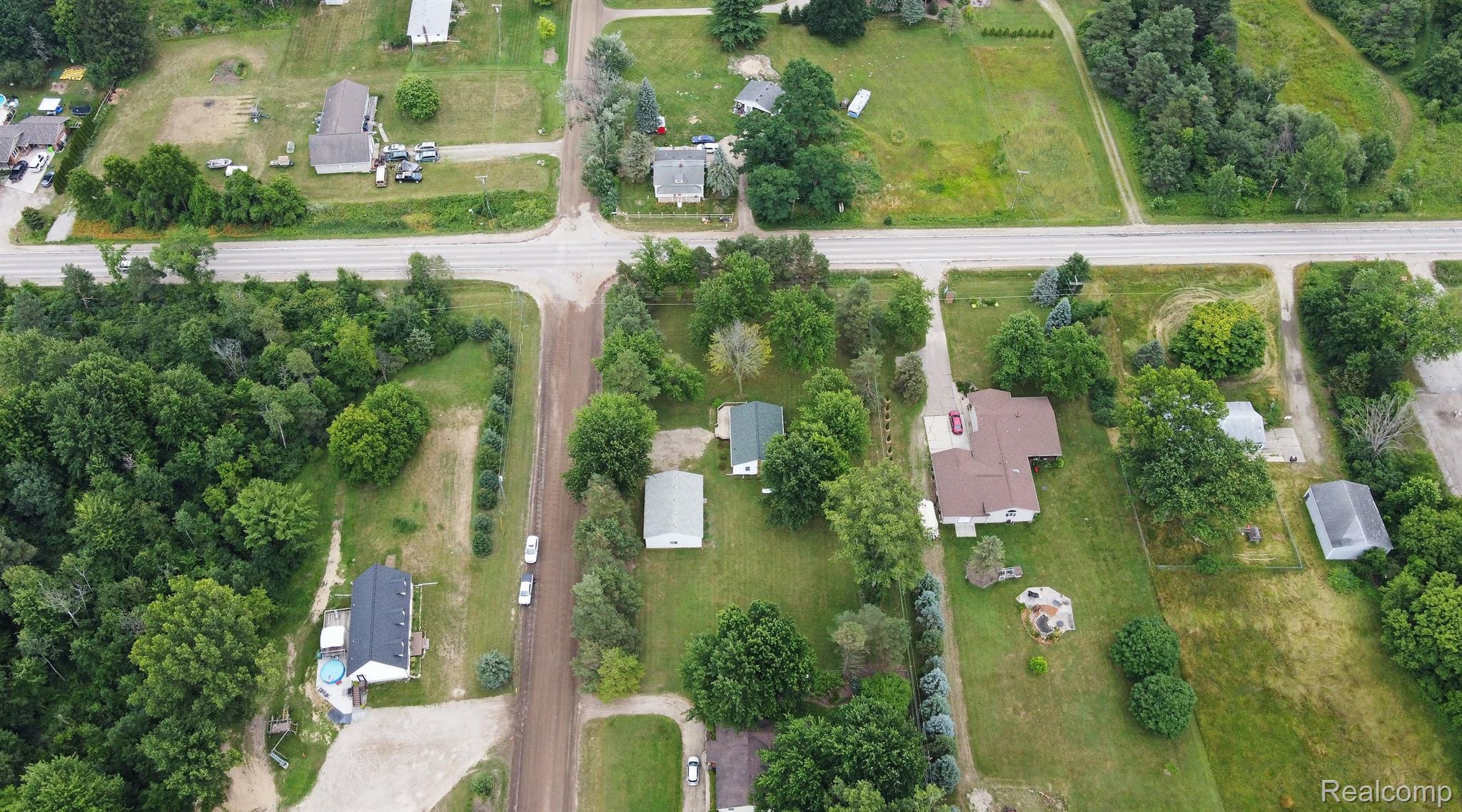 985 North Baldwin Road Oxford, MI 48371 - Photo 37 of 50 Gallery Image 37