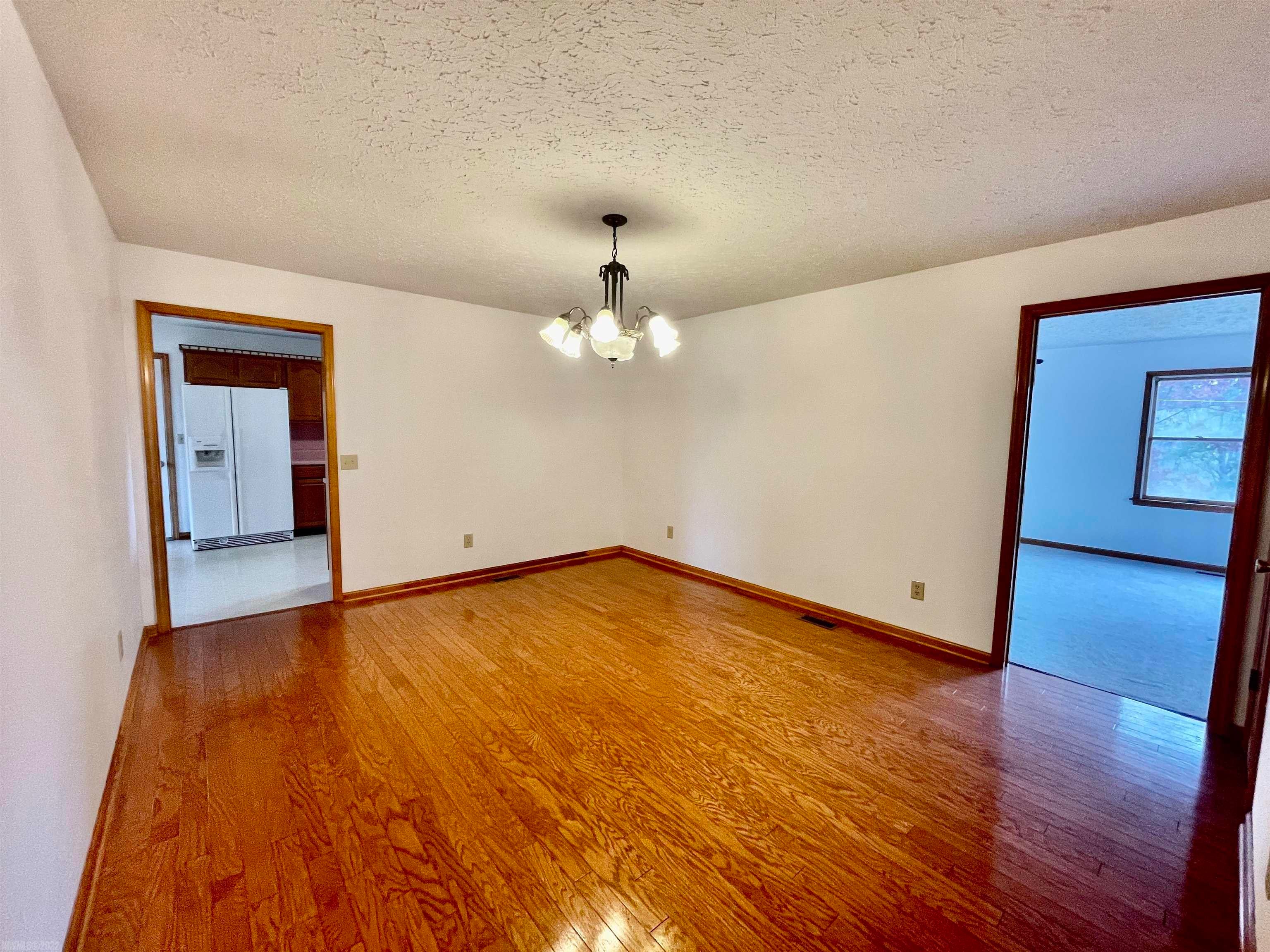 418 Merrimac Road Blacksburg, VA 24060 - Photo 5 of 25 Gallery Image 5