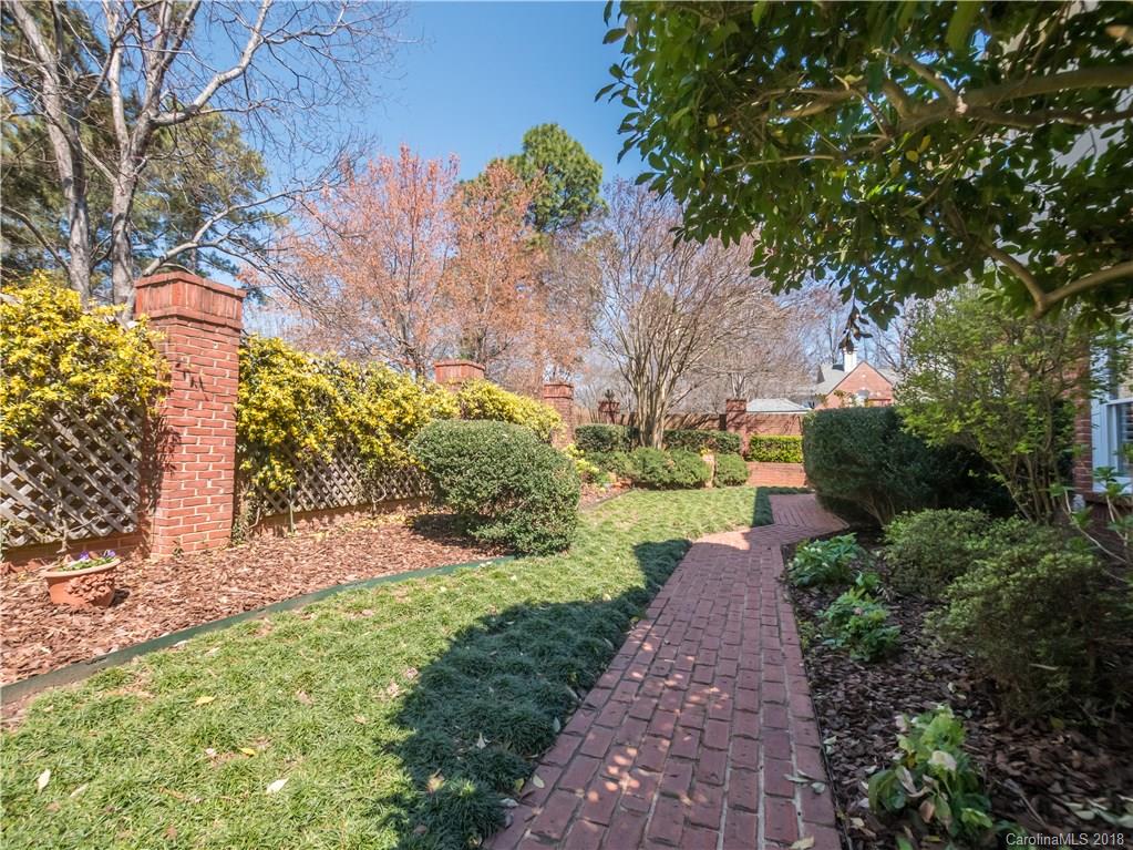 6023 Sharon Road Charlotte, NC 28210 - Photo 22 of 26 Gallery Image 22
