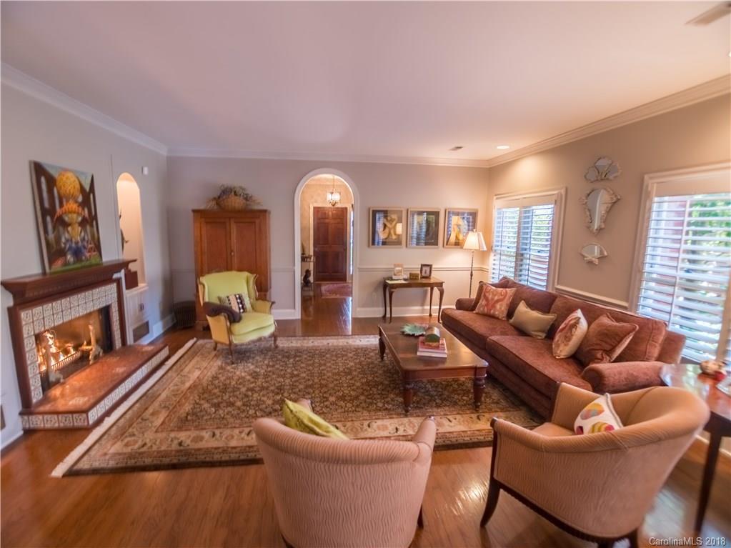 6023 Sharon Road Charlotte, NC 28210 - Photo 8 of 26 Gallery Image 8