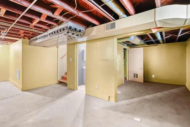 $182,500 | 853 Louisiana Street, Gary, IN 46402