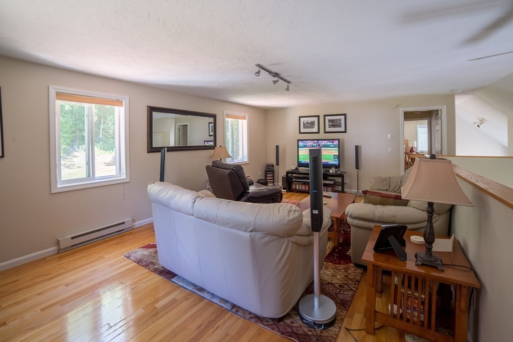 26 Tanglewood Road Sterling, MA 01564 - Photo 15 of 22