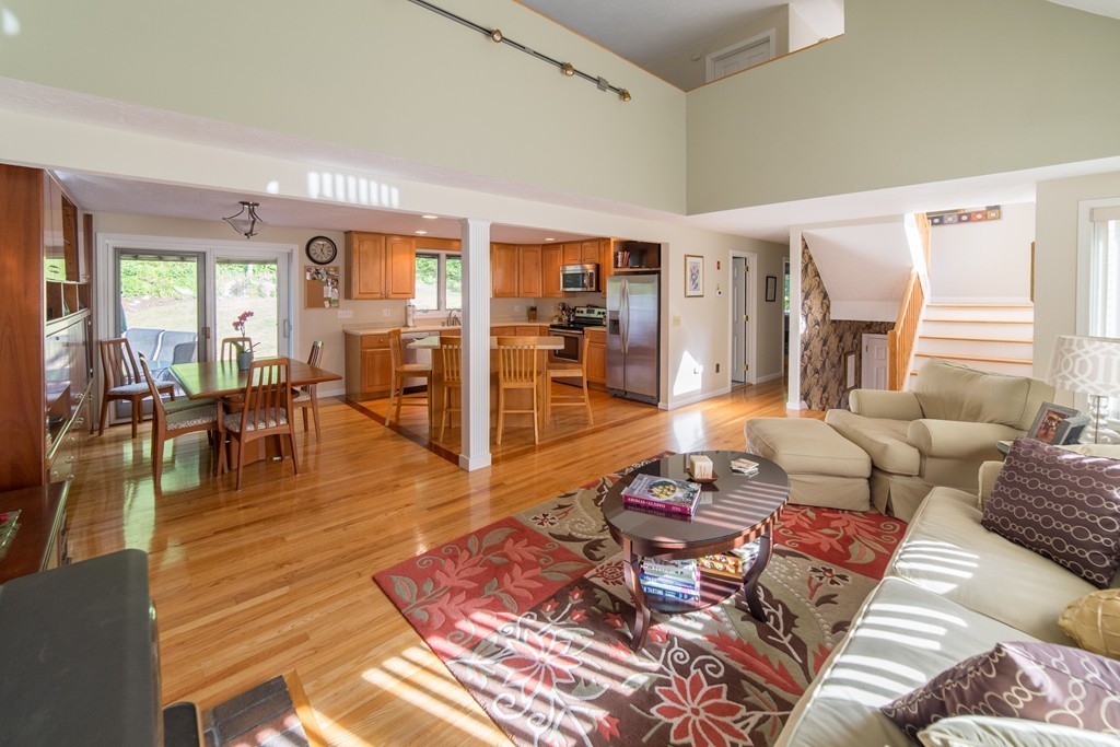 26 Tanglewood Road Sterling, MA 01564 - Photo 5 of 22